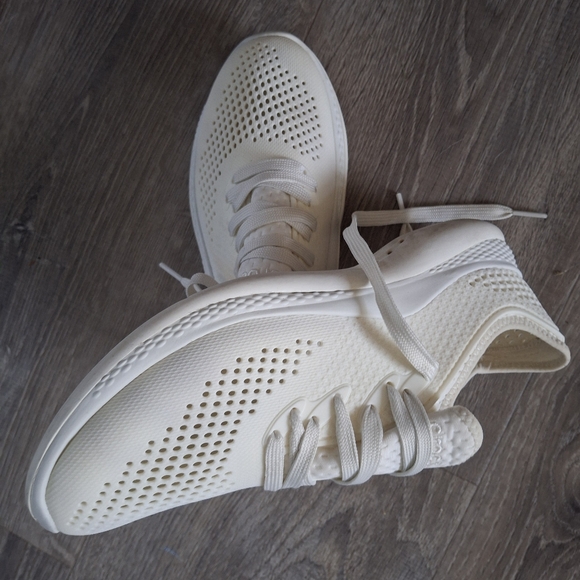 Crocs Literide 360 Pacer Running Shoes Womens Size 9 White Lace Up Low Top - Picture 4 of 6